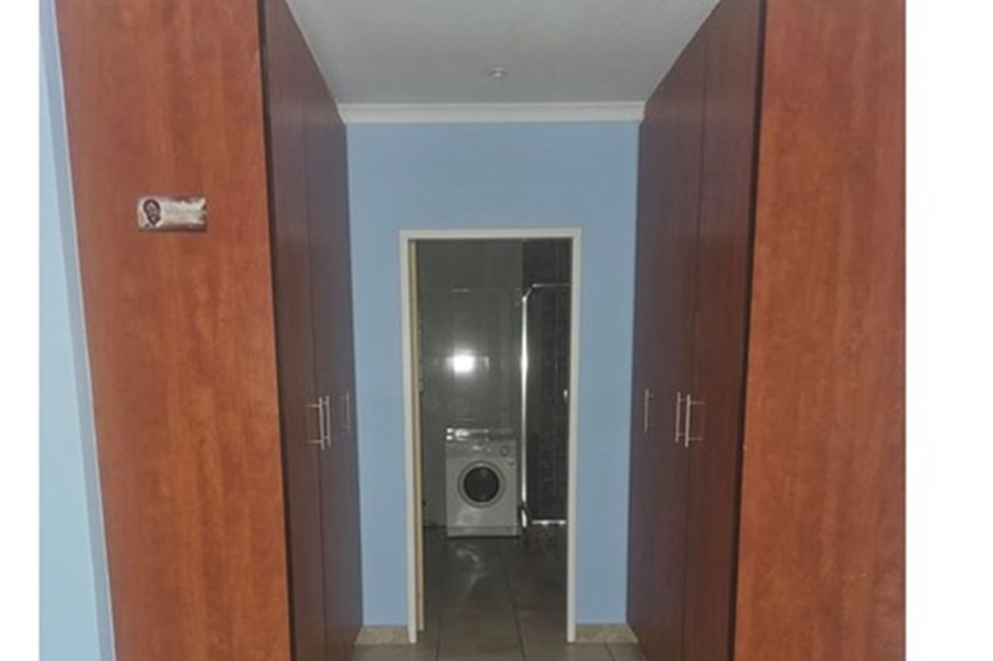 To Let 3 Bedroom Property for Rent in Waterval East North West